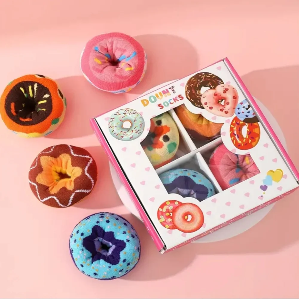 🆕️LAST BOX🍩DONUT NOVELTY COLORFUL UNIQUE SOCKS/ SET OF 4 IN BAKERY BOX